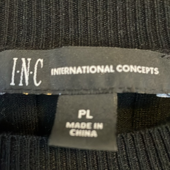 INC ZIPPER DETAIL RIBBED BLACK SWEATER - Picture 5 of 7